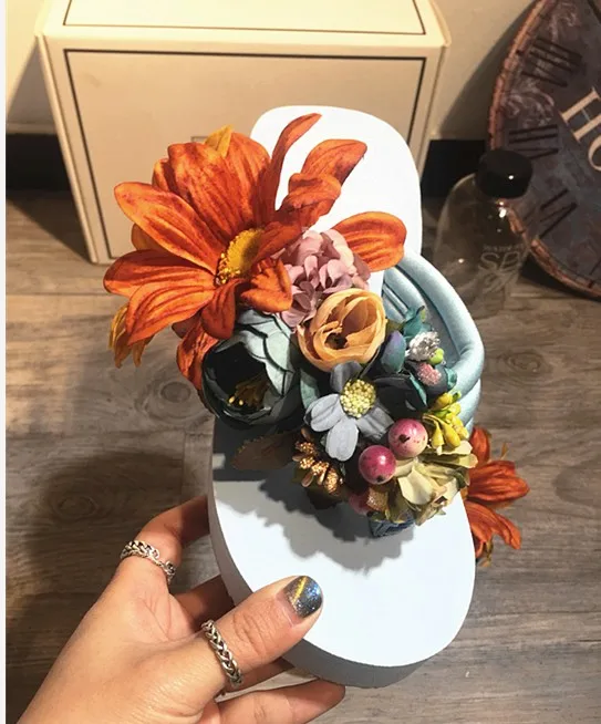 Женские летние шлепанцы HAHAFLOWER синие пляжные на танкетке с цветочным принтом