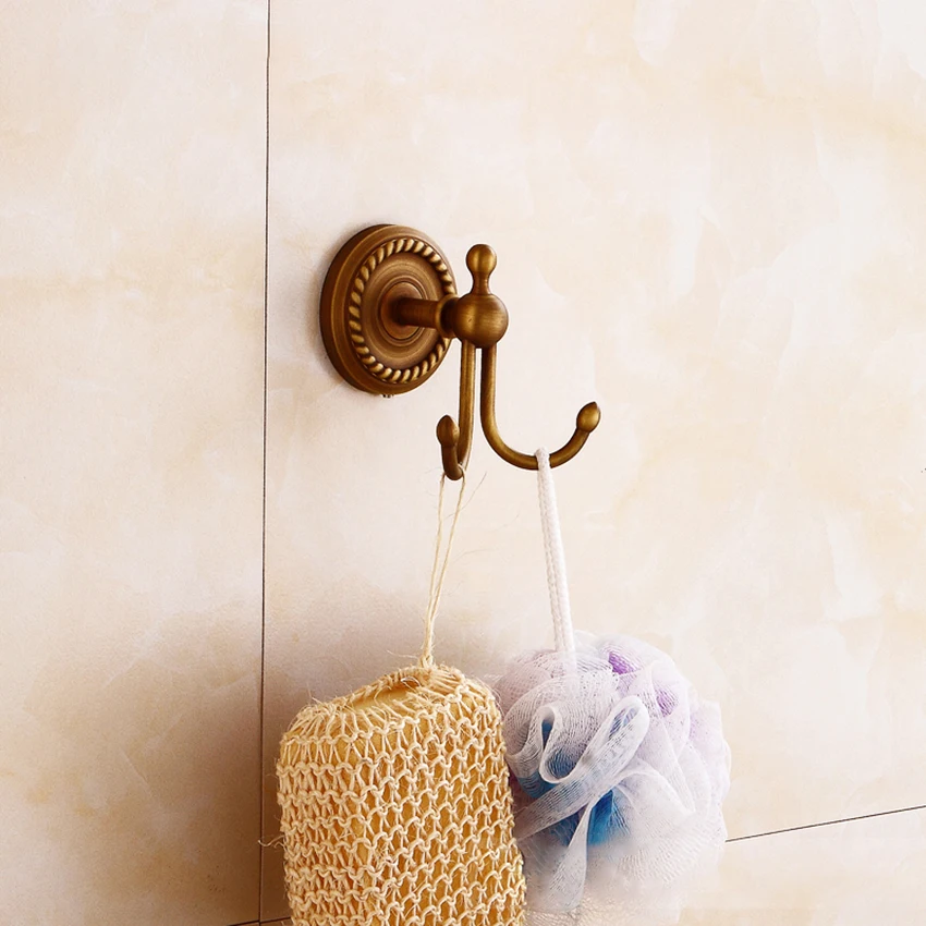 

European Antique Brass Robe Hooks Wall Rack Home Hotel Bathroom Hanger Towel Holder Bedroom Coat Clothing Hanging Punch-free