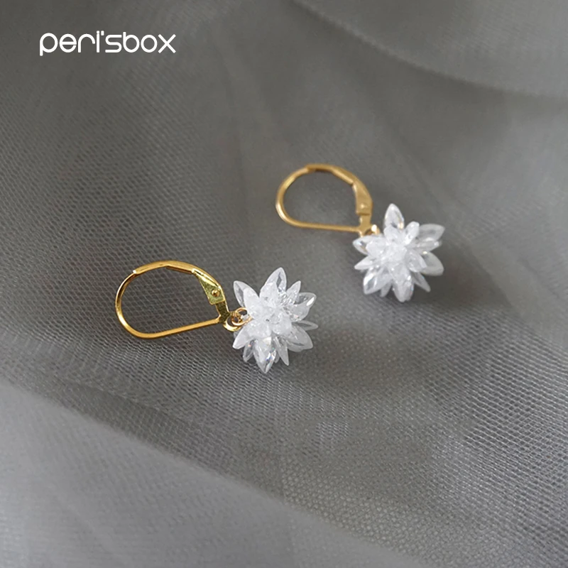 Женские серьги-кольца Peri'sBox маленький золотого цвета с фианитами висячие