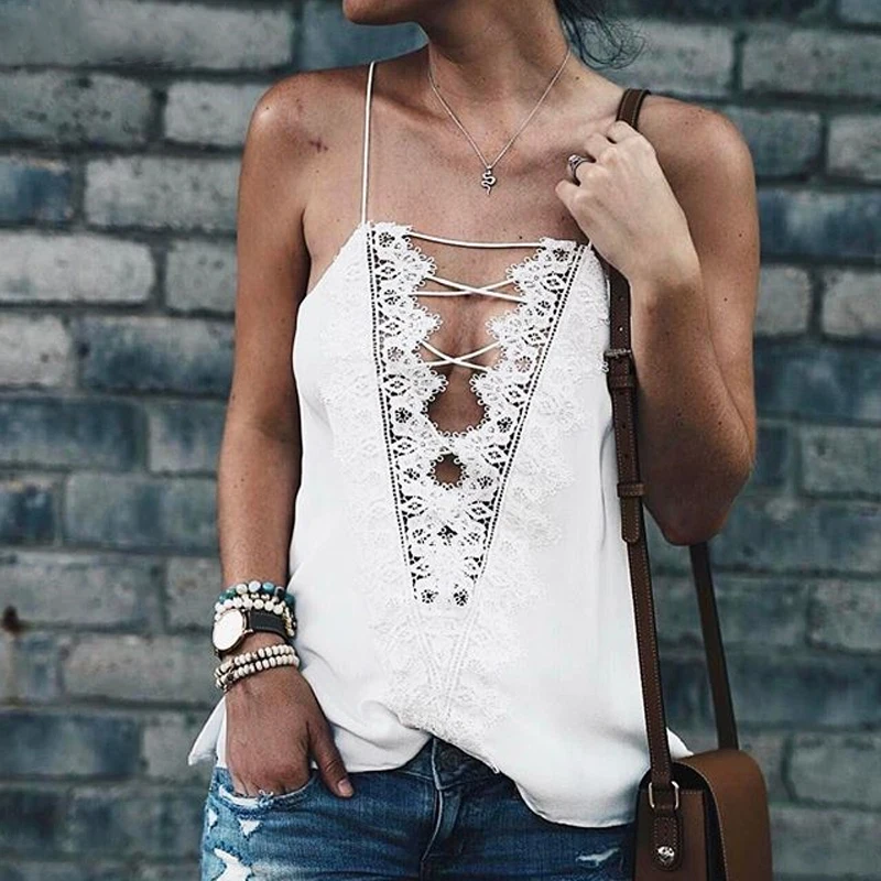 

Sexy Deep V Neck Summer Women Tops 2019 Lace Patchwork Elegant White / Black Casual Party Crop Tops Camisole Tank Top