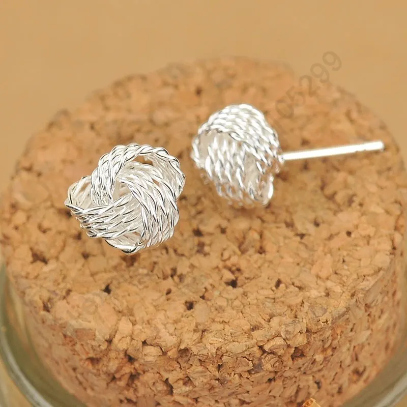 

Minimalist New Arrival Twist Design Sweet Romantic Style Silevr Stud Earring Woman Girls Best Banquet Accessories