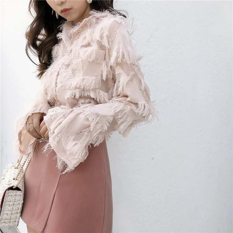 Весенние женские рубашки новинка 2019 модные топы с рукавами перьями элегантная