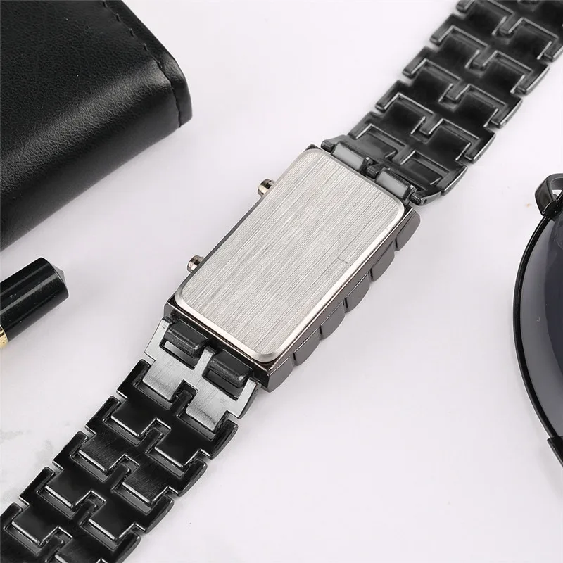 

TIke Toker, Fashion Black Full Metal Digital Lava Wrist Watch Iron Metal Red LED Samurai for Men Boy Sport Simple Wathes 07