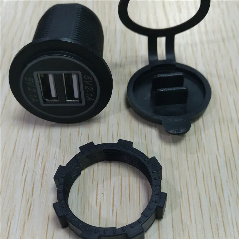 Зарядное устройство для мотоцикла с двумя USB разъемами 4 2 А 12-24 В со светодиодной