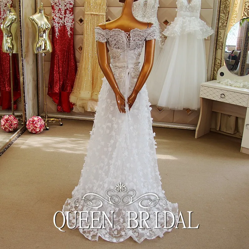 Женское длинное вечернее платье трапециевидного силуэта с короткими рукавами и