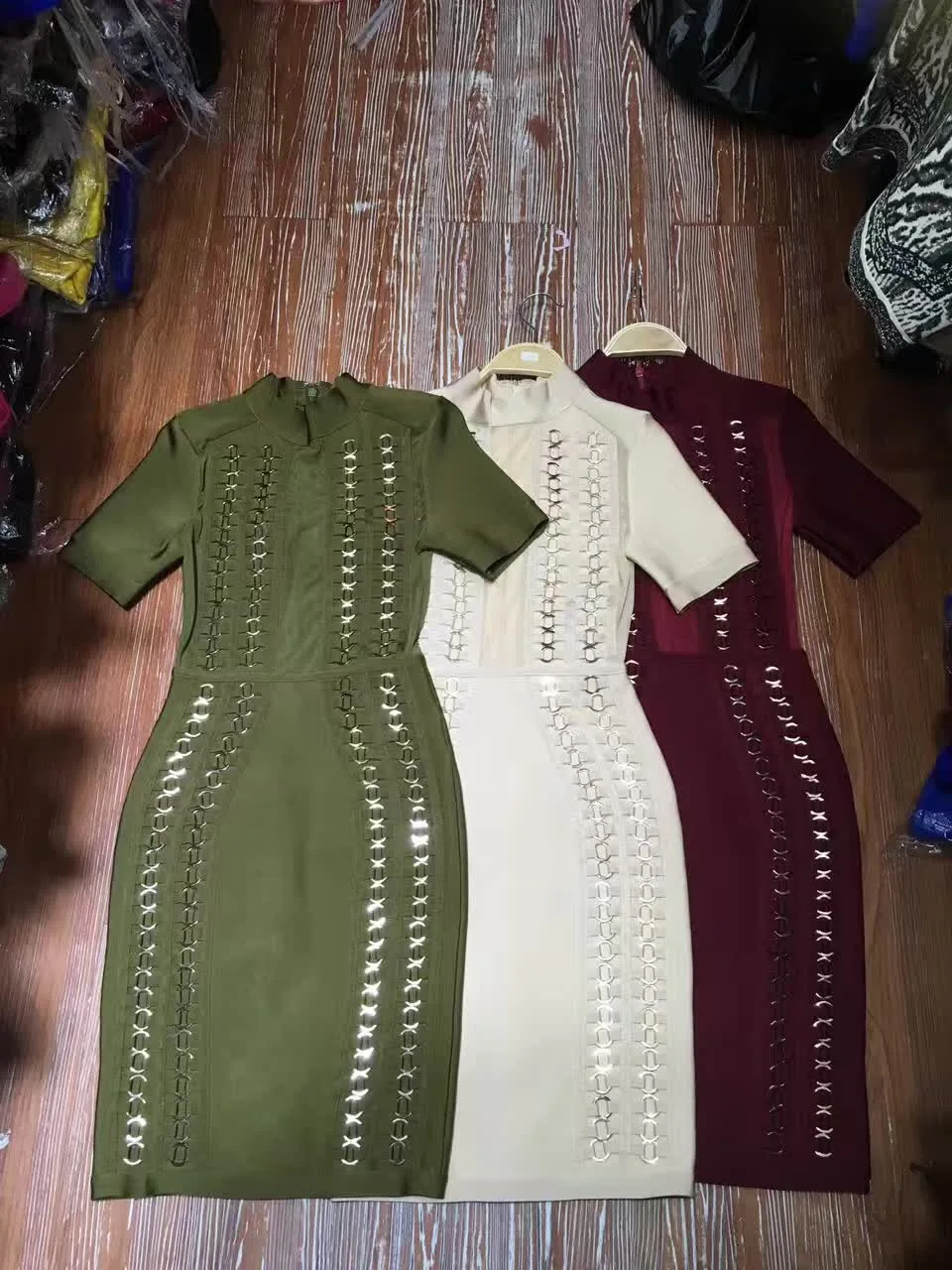 Красное вино бежевое Сетчатое с коротким рукавом Водолазка 2017 новое поступление