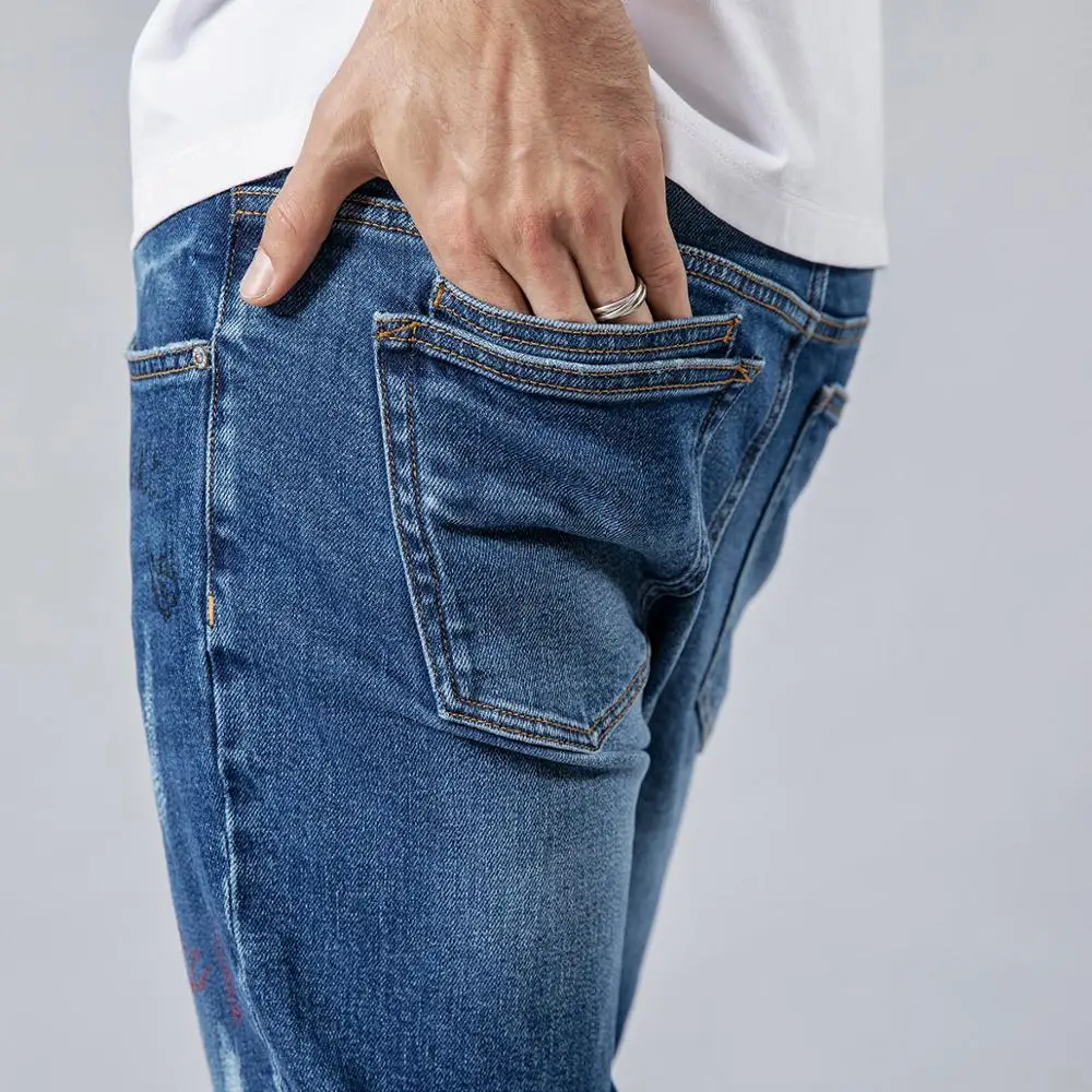 Демисезонные мужские джинсовые брюки SIMWOOD штаны с принтом Буквы равные джинсы