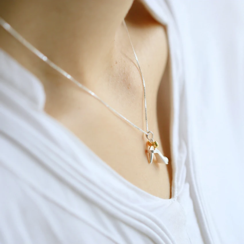 Kinitial бантом кулон Цепочки и ожерелья персонализированные на высоком каблуке