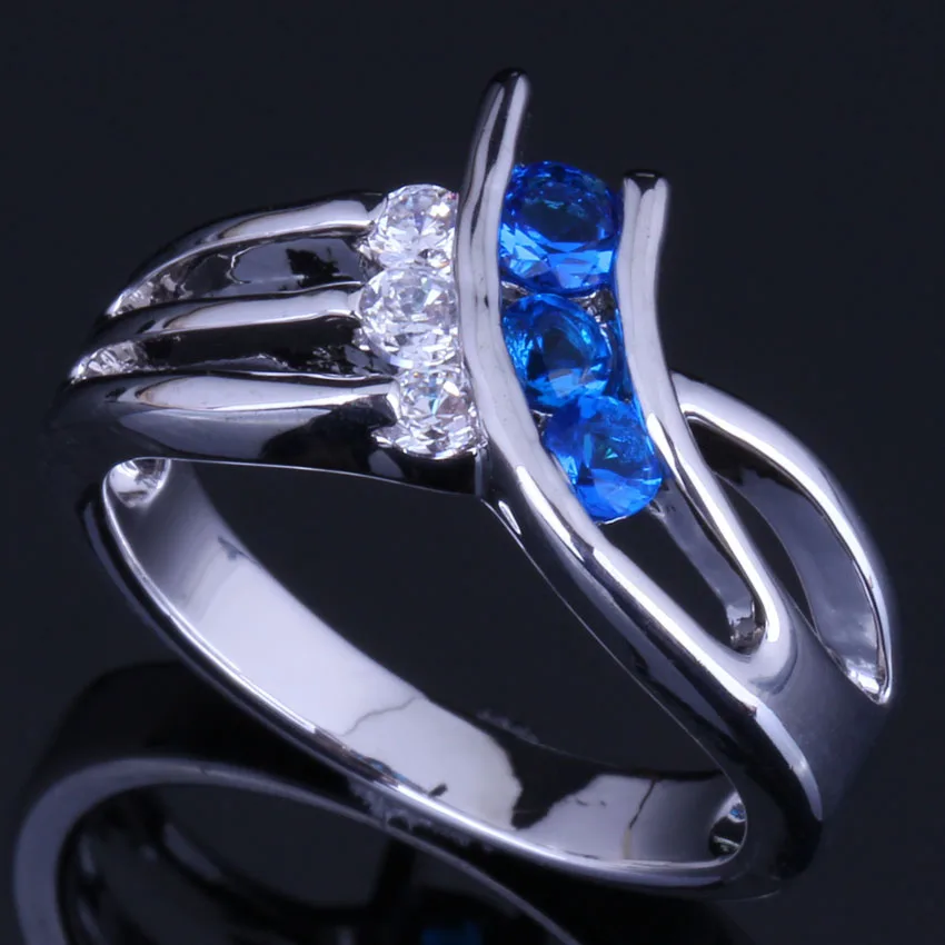 

Captivating Blue Cubic Zirconia White CZ Silver Plated Ring V0684