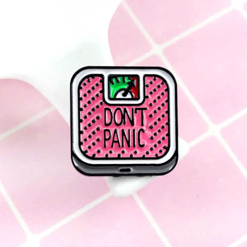 Мультфильм милый игровой автомат настольная брошь из сплава Мини булавки значок