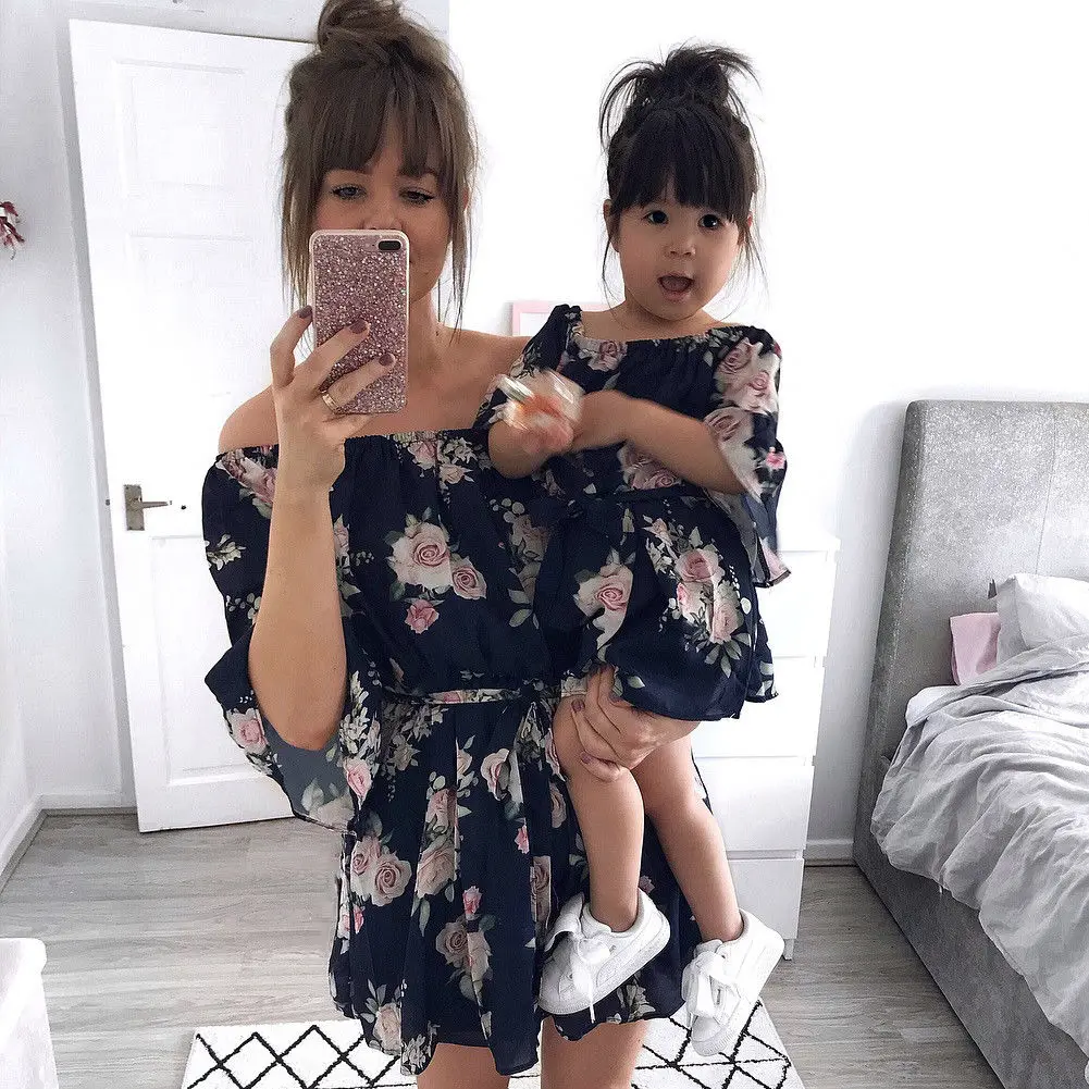 

Hot Sale 1-6Y KIds Summer Family Clothes Mommy And Me Mother Daughter Womens Girl Short Sleeve Off Shoulder Floral Mini Dress