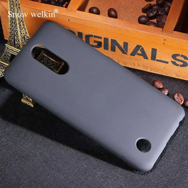 Чехол для телефона Snow Welkin прорезиненный матовый пластиковый жесткий чехол LG K8 2017