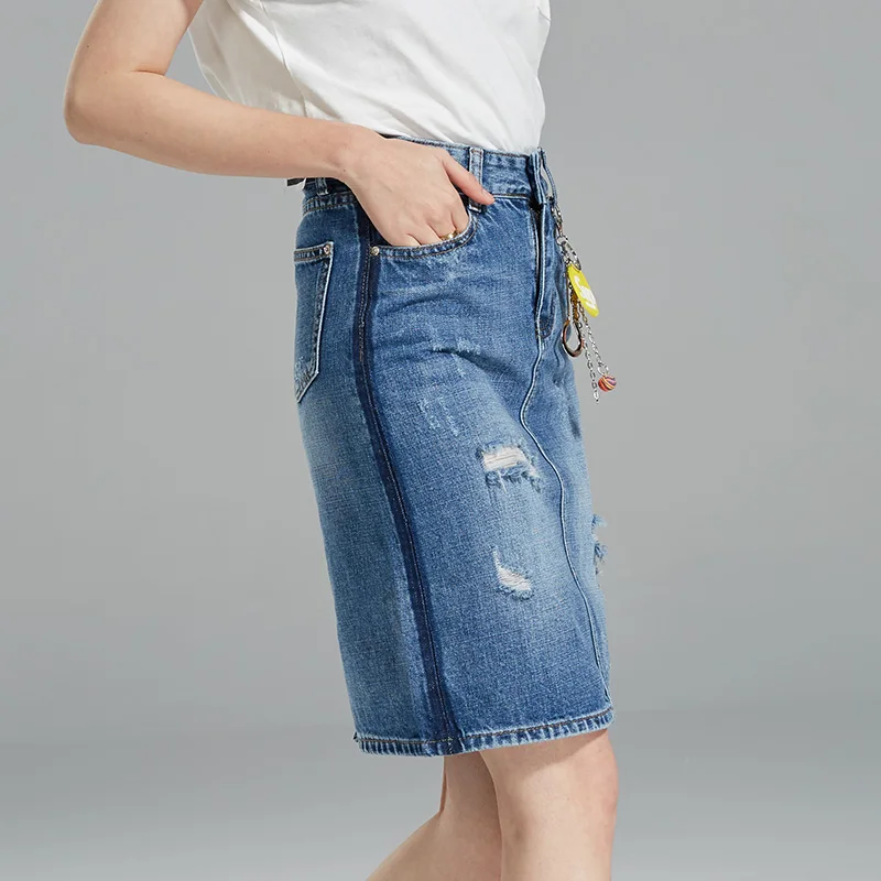 Женские юбки длиной до колена прямые тертые беленые джинсовые с дырками