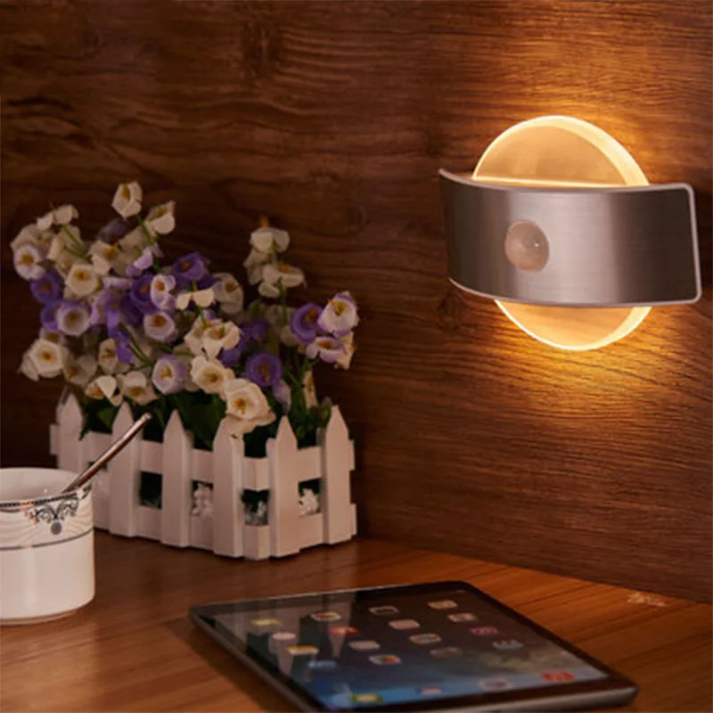 Инфракрасный датчик движения светодиодный ночник аккумулятор + USB зарядное