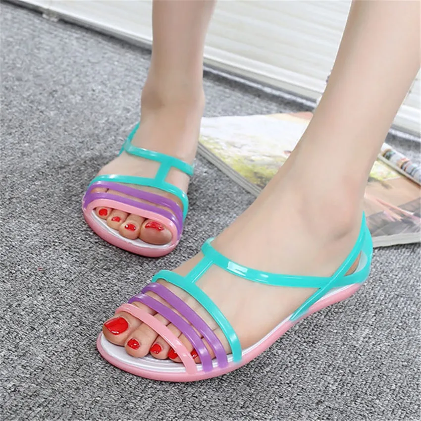 Женские сандалии на плоской подошве мягкие летние из ЭВА разных цветов без