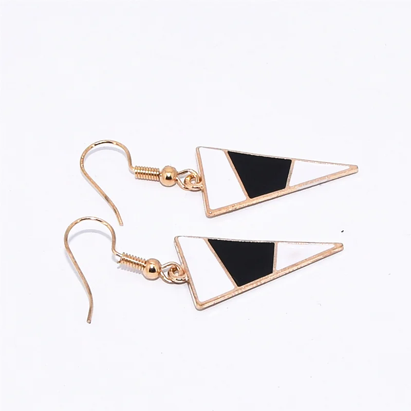 Горячая Распродажа Модное Длинное эффектное черно белое геометрическое Золотое