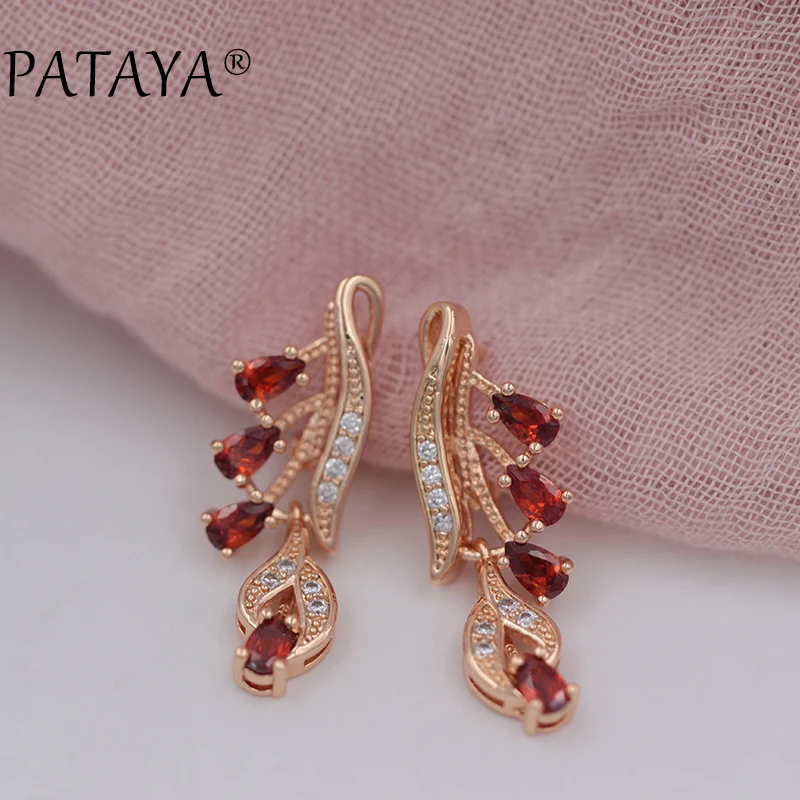 Длинные серьги PATAYA из розового золота 585 с винтами в виде листьев черные