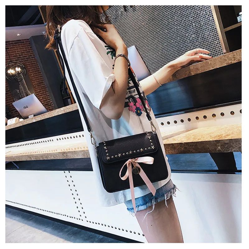 Moeluohouse Для женщин Mori Girl сумка Crossbody Flap заклепки шарфы Лук корейский стиль модные