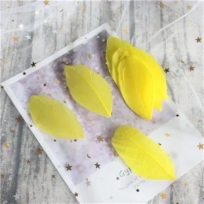 yellow 50pcs Plumes лебединые перья 5-9 см красочные окрашенные DIY натуральные гусиные перья для домашнего декора серьги ювелирные изделия Аксессуары для одежды 50 шт - Цвет: yellow 50pcs