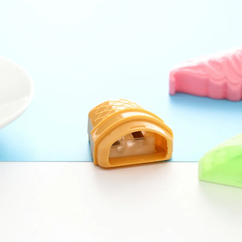 

1X Creative cute ice cream pencil sharpener Cartoon Kawaii Stationery Pencils Sacapuntas School office supplies Gift