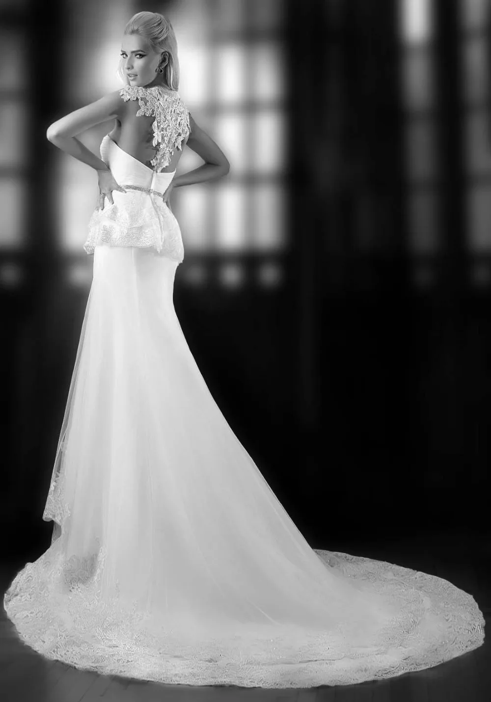 2014 New Aarrival Sexy Halter White Lacem2 In1 Wedding Dress Open Back Long Floor Length Sleeve Mermaid Plus Size | Свадьбы и
