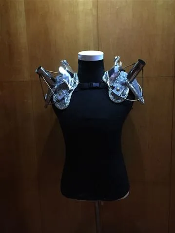 

Silver Dance Bar Shoulder Wears Mask Singer Cold Fireworks Clothing Party DJ DS Disco Ballroom Light Costumes Supplies