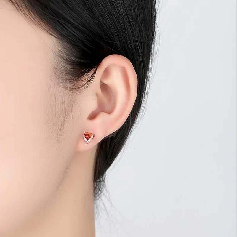 Новое поступление 2017 года искреннее сердце Кристалл Циркон Цепочки и ожерелья