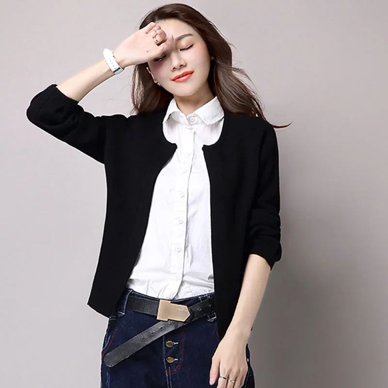 Фото Short women's cardigan Knitted Black Sweater Jumper Knitwear Outwear Fashion Autumn Sweaters Cotton Female Elegant Jumpers Short women's cardigan Knitted Black Sweater Jumper Knitwear Outwear Fashion Autumn Sweaters Cotton Female Elegant Jumpers