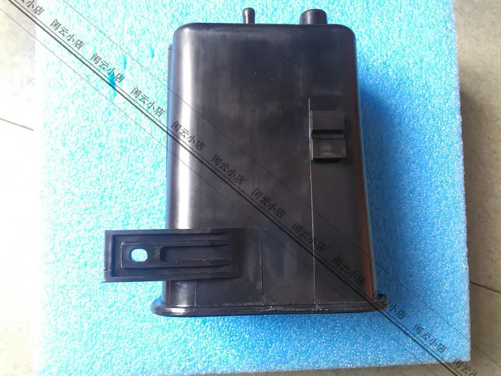 

CARBON BOX FOR CHERY A3 M11-1208110
