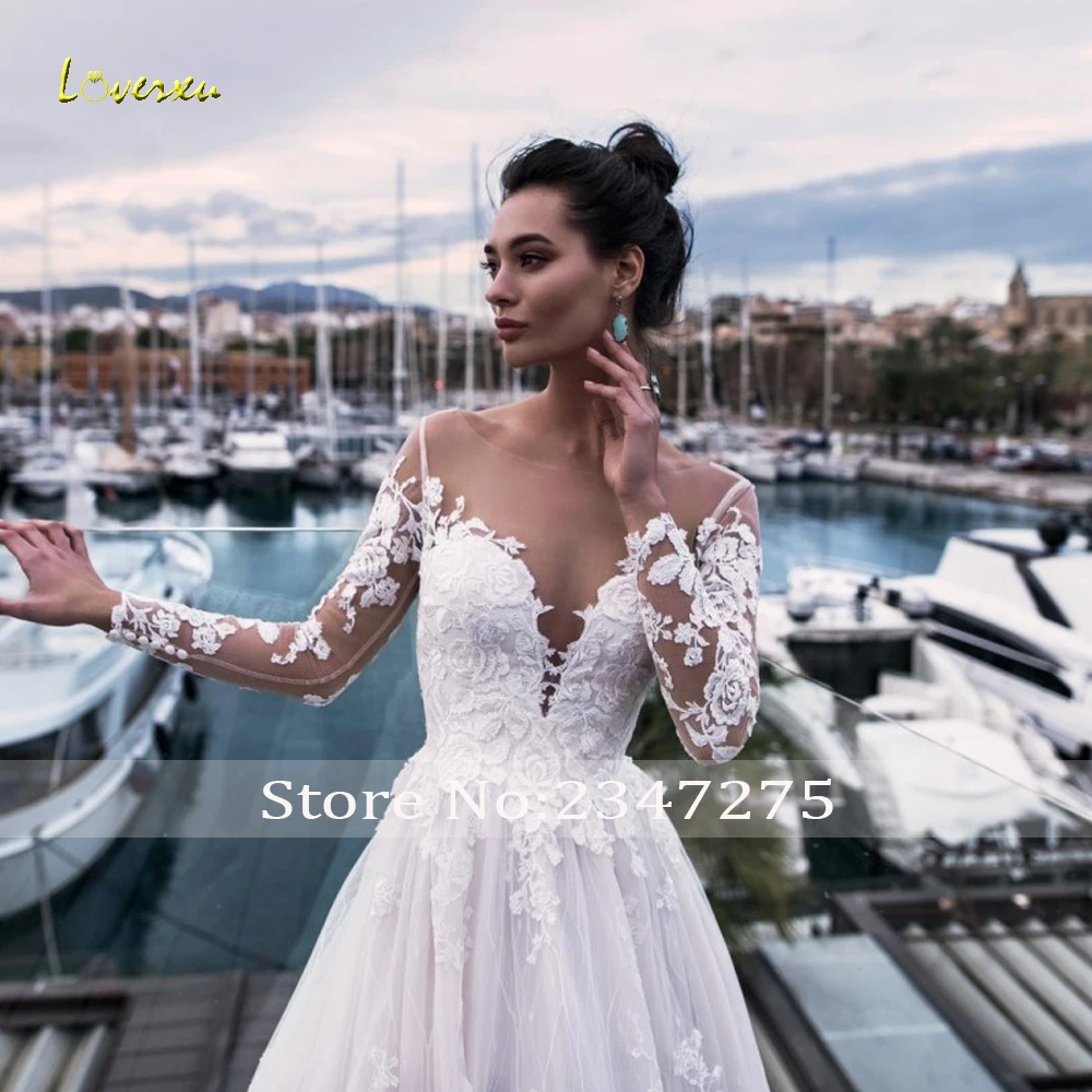 

Loverxu Elegant Long Sleeve Lace Vintage Wedding Dresses 2019 Sexy Backless Appliques Beaded Court Train A Line Bridal Gowns