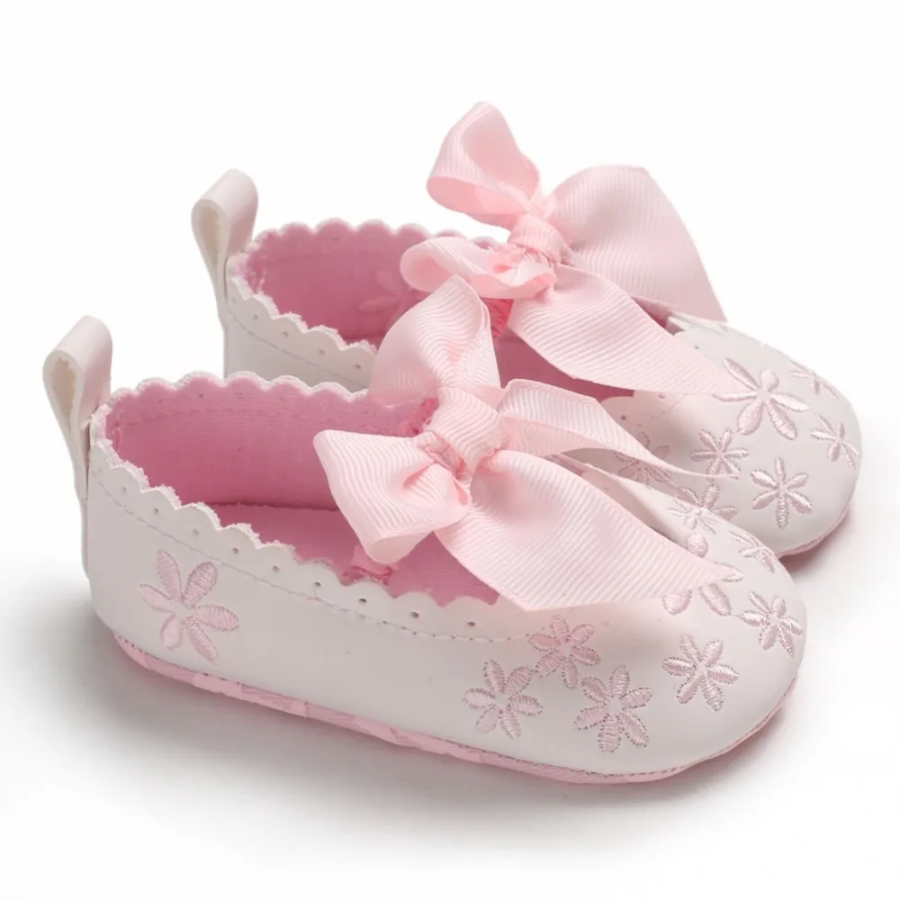 

Baby Girls Toddler Infant First Walkers Spring Soft Sole Non-Slip PU Princess Casual Floral Embroidery Shoes with Bowknot 0-18M