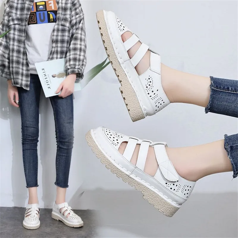 Сандалии 2019 Новые женские сандалии без каблука с круглым носком полые