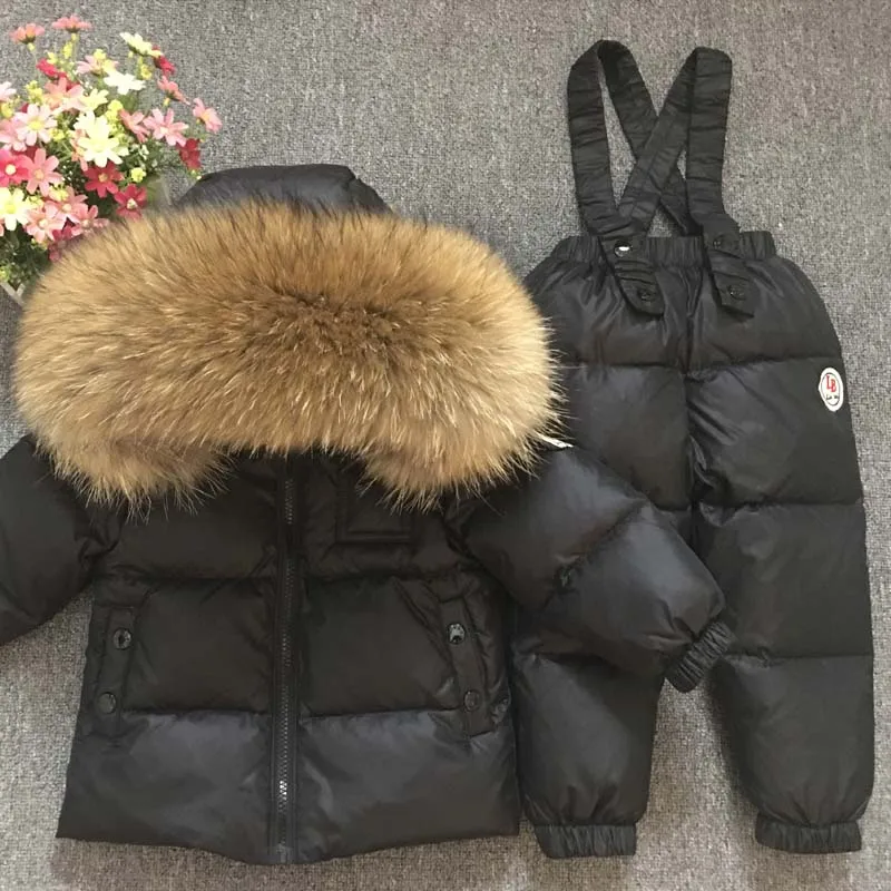 Children's high-end thermal down jackets |