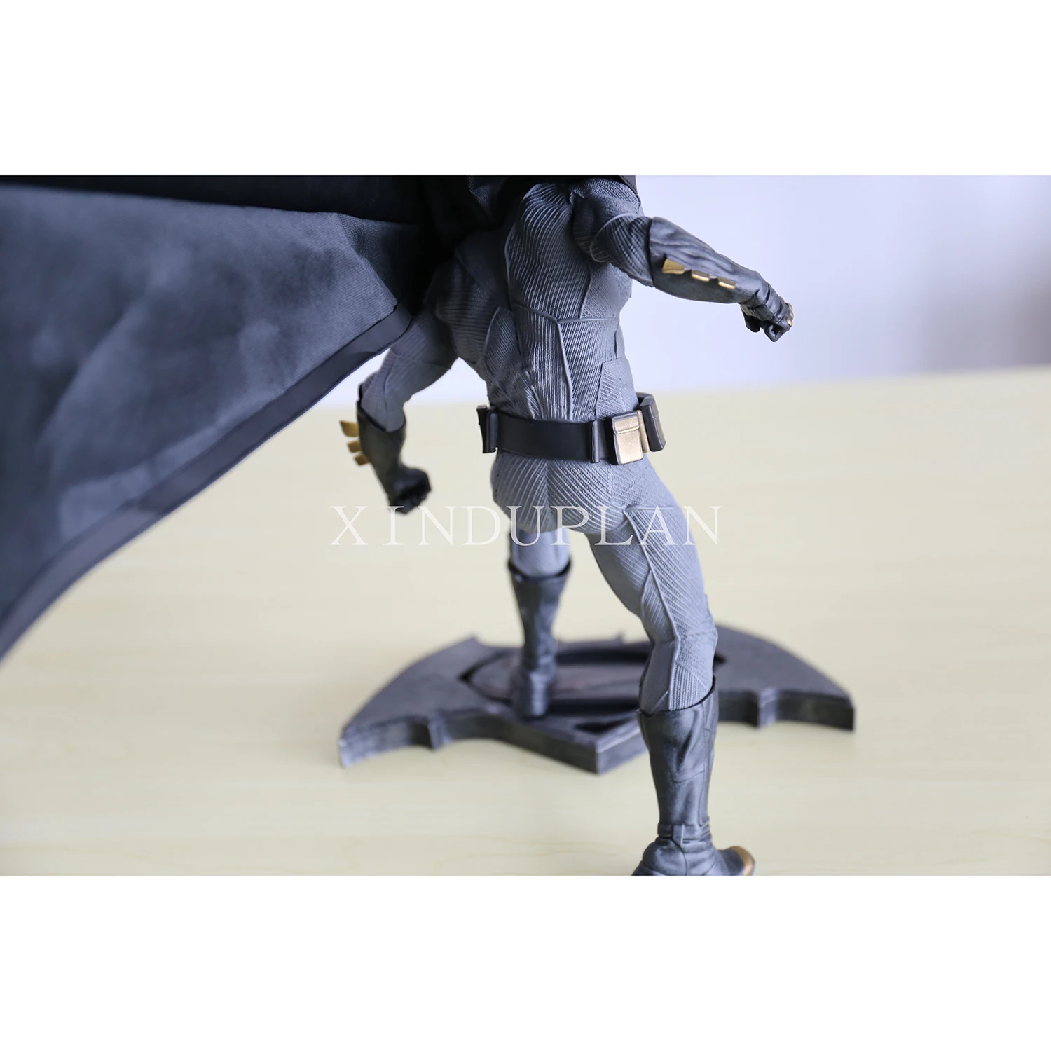 Xinduplan DC Comics Лига Справедливости Сумасшедший Игрушечные лошадки Бэтмен Супермен: