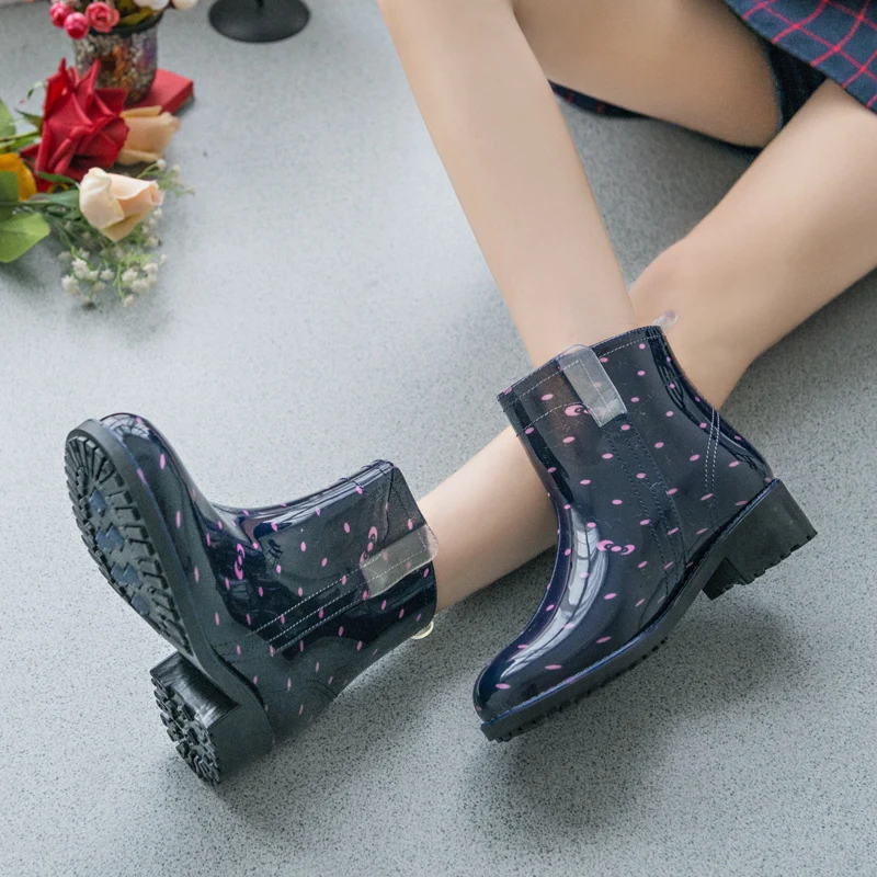 Недорогие женские осенне-зимние модные резиновые ботинки мартинсы для дождя