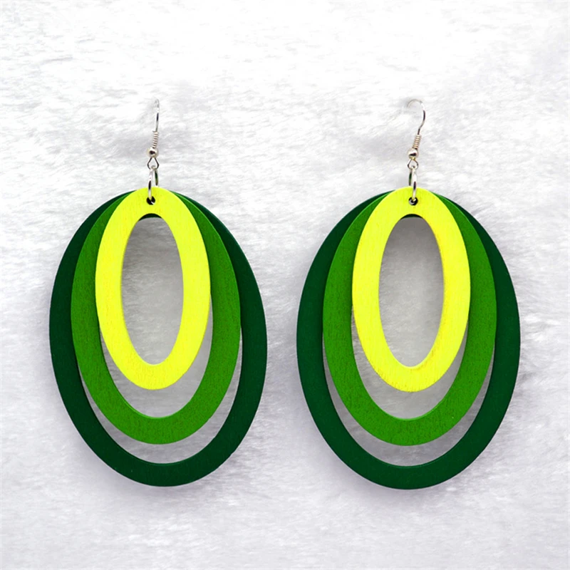 Женские серьги подвески из дерева многослойные овальные градиентного цвета 1