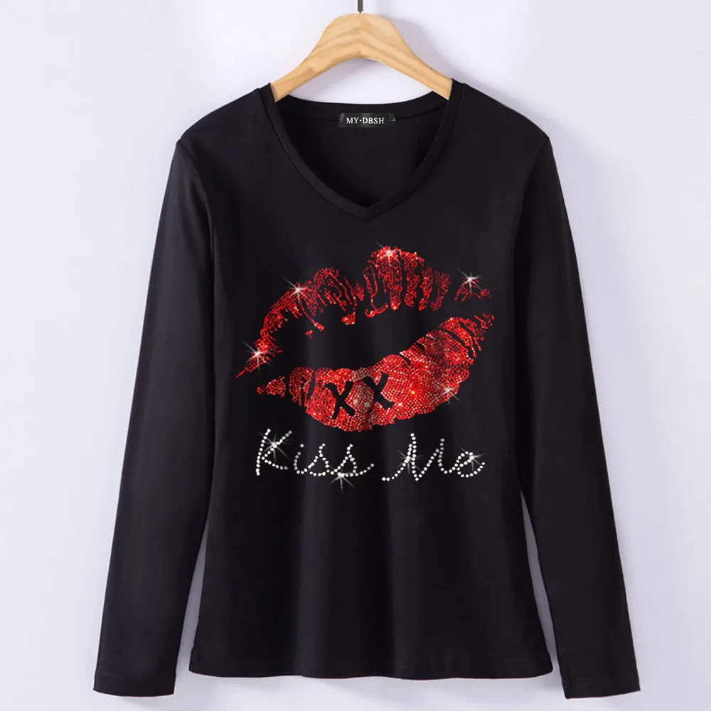 Женская хлопковая футболка с длинным рукавом надписью Kiss Me Lips|Футболки| |