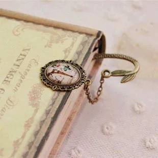 

Newest Vintage Design Alloy Bookmarks for Book Creative retro Metal Bookmark Supplies Gift Mermaid Beaded Fashion Bookmark