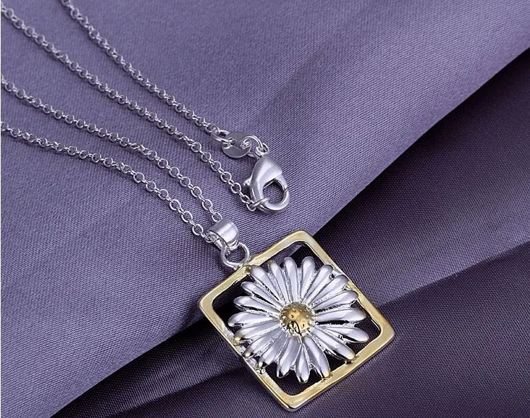sliver plated and daisy pendant all match style | Подвески