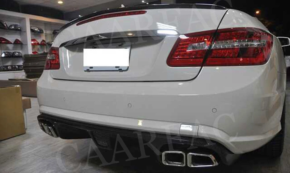 Задний диффузор из углеродного волокна для Mercedes Benz W207 C207 Coupe E260 E300 E350 Sport 2 двери 2009-2012 автомобильный бампер