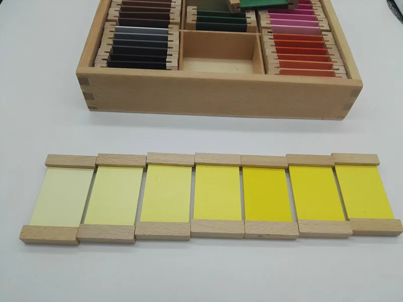 Деревянная детская игрушка Монтессори деревянная цветная коробка для планшета