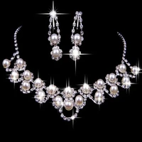 2020 new fashion bridal wedding rhinestone pearl plated necklace earrings chic crystal jewelry set for momen gift a9cg