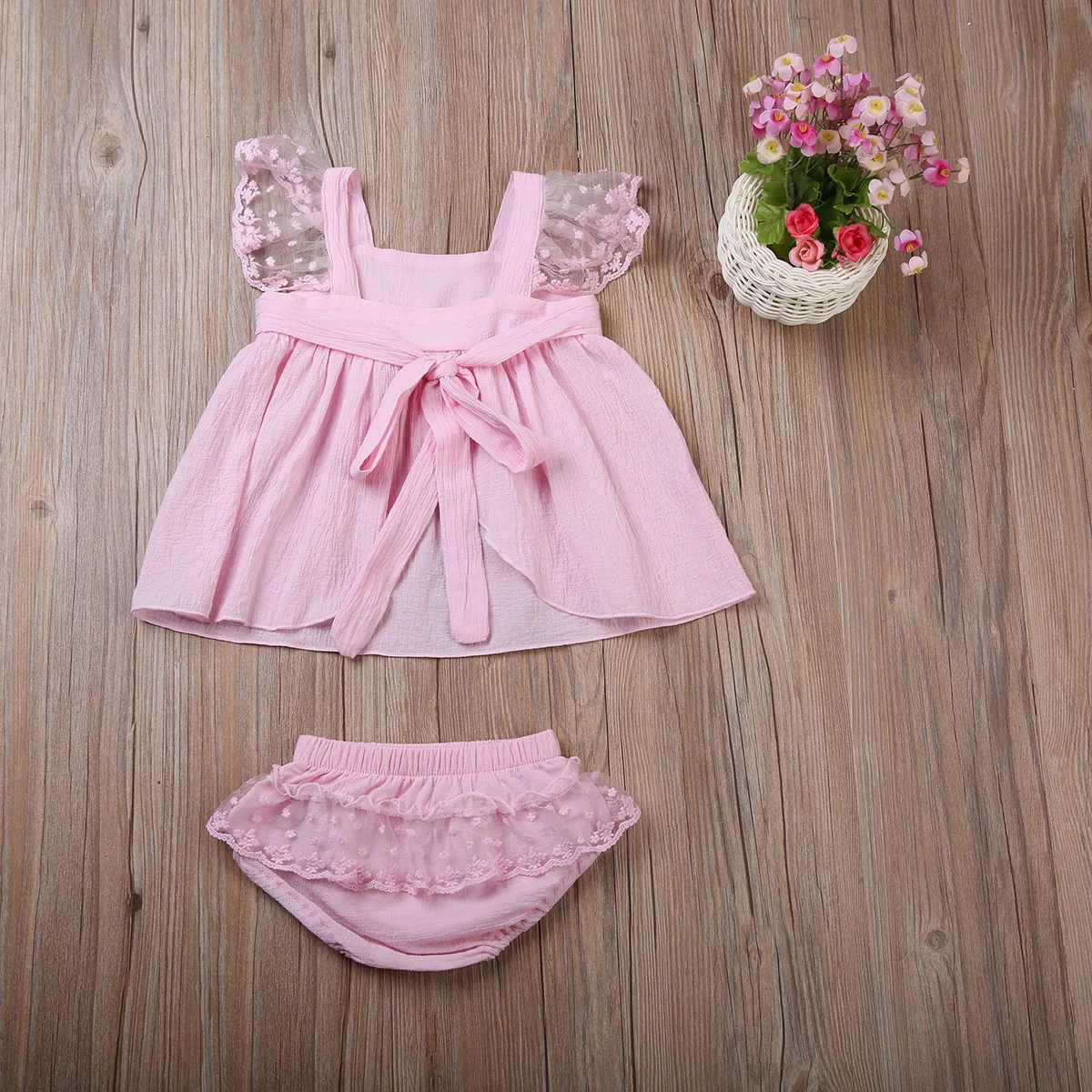 Розовая Одежда для новорожденных девочек 2017 летнее кружевное платье с бантом топ