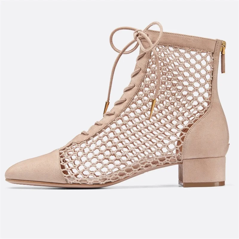 Новинка; женские летние кожаные ботильоны на шнуровке; высокое качество; Zapatos Femme; женская обувь на высоком квадратном каблуке; женские ботинки с перфорацией - Цвет: Бежевый