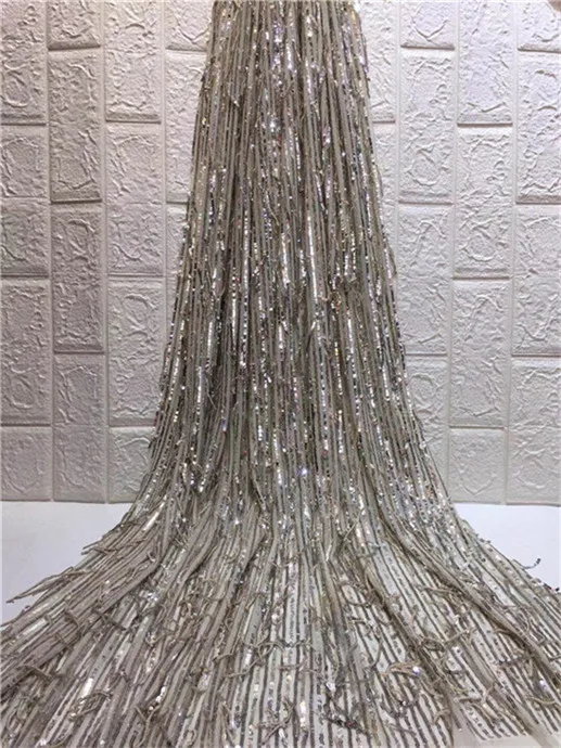 

Soft Latest Embroidered Tassels Lace Fabric Gold African Lace Fabric 2018 High Quality Lace Tulle French Lace With 3d sequins