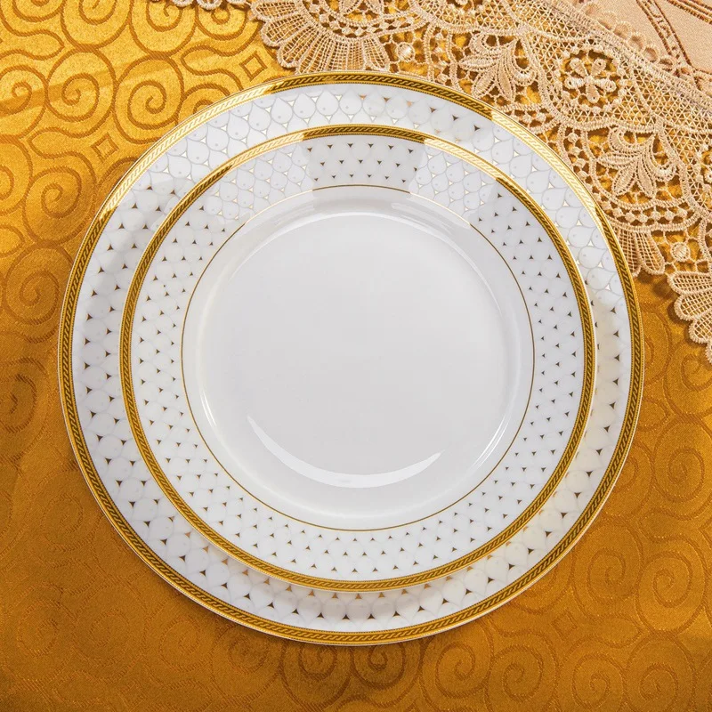 Набор посуды из 46 предметов фарфоровая посуда тарелки миски комбинированные