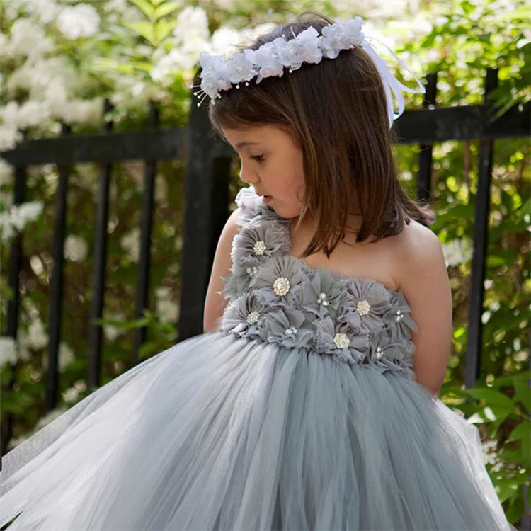 Милое серое шифоновое платье-пачка с цветами для девочек детское пушистое - Фото №1