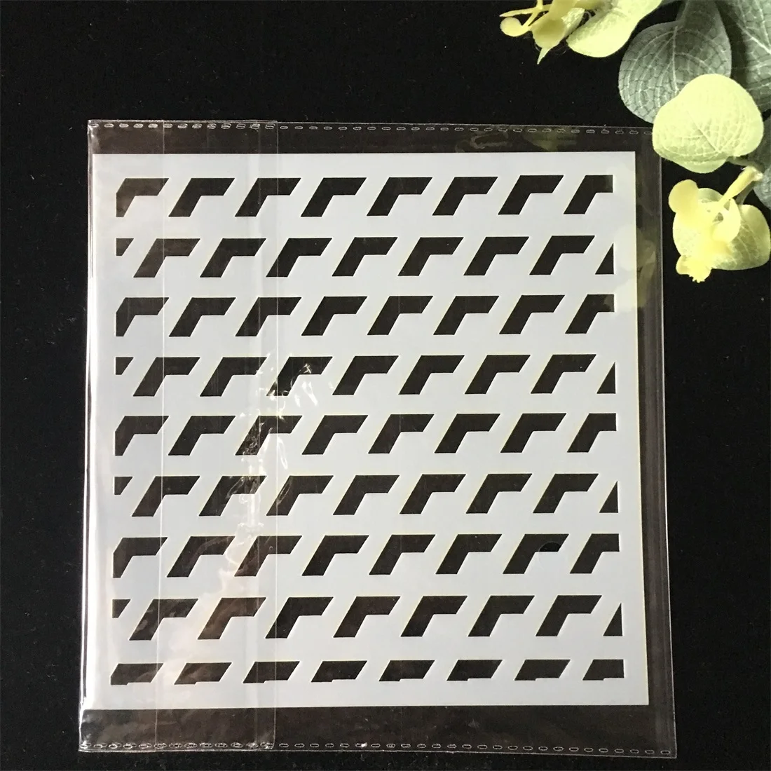 

5.9inch 15cm Frame Texture DIY Layering Stencils Wall Painting Scrapbook Coloring Embossing Album Decorative Card Template