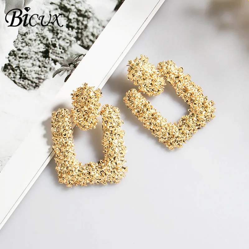 Gold 1 BICUX массивные Висячие серьги для женщин ювелирные изделия Модные трендовые винтажные геометрические длинные золотые серебряные красная серьга - Окраска металла: Gold 1