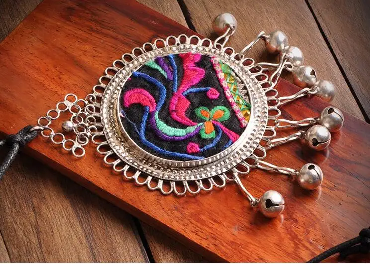 Юньнань Национальный Ветер Лотос ручная оригинальная Серебряная вышивка и ретро